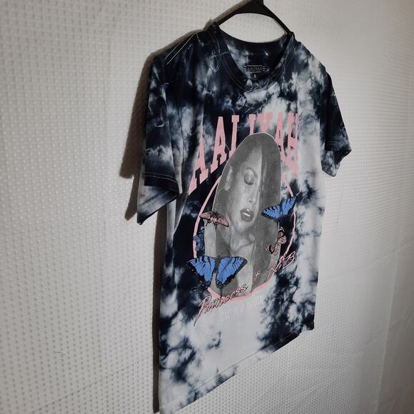 Aaliyah S Tie Dye Graphic T-Shirt Princess of R&B Butterflies One in a Million - Picture 3 of 5